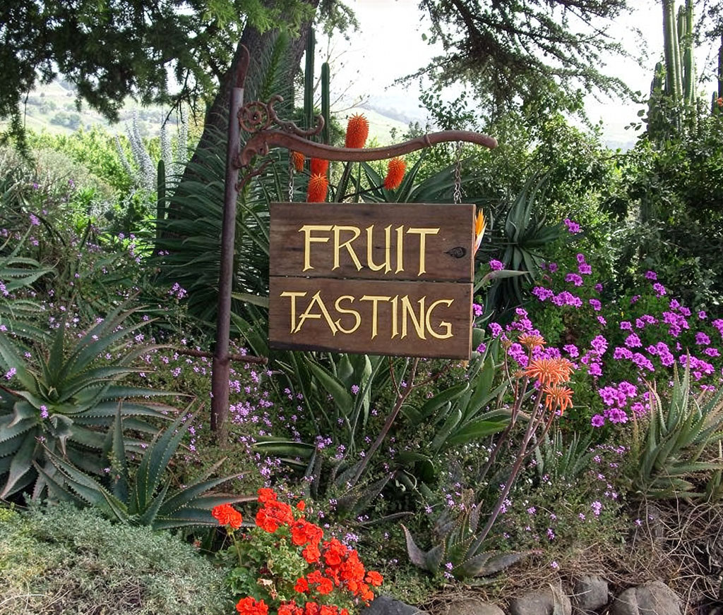 event-slider-gallery-andys_May-fruit-tasting